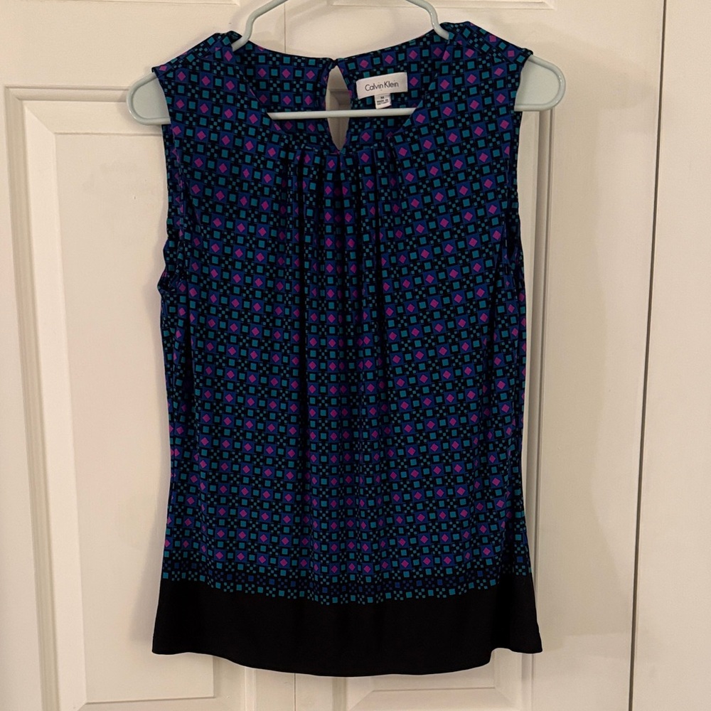 Calvin Klein Women's Black and Purple Patterned Blouse
